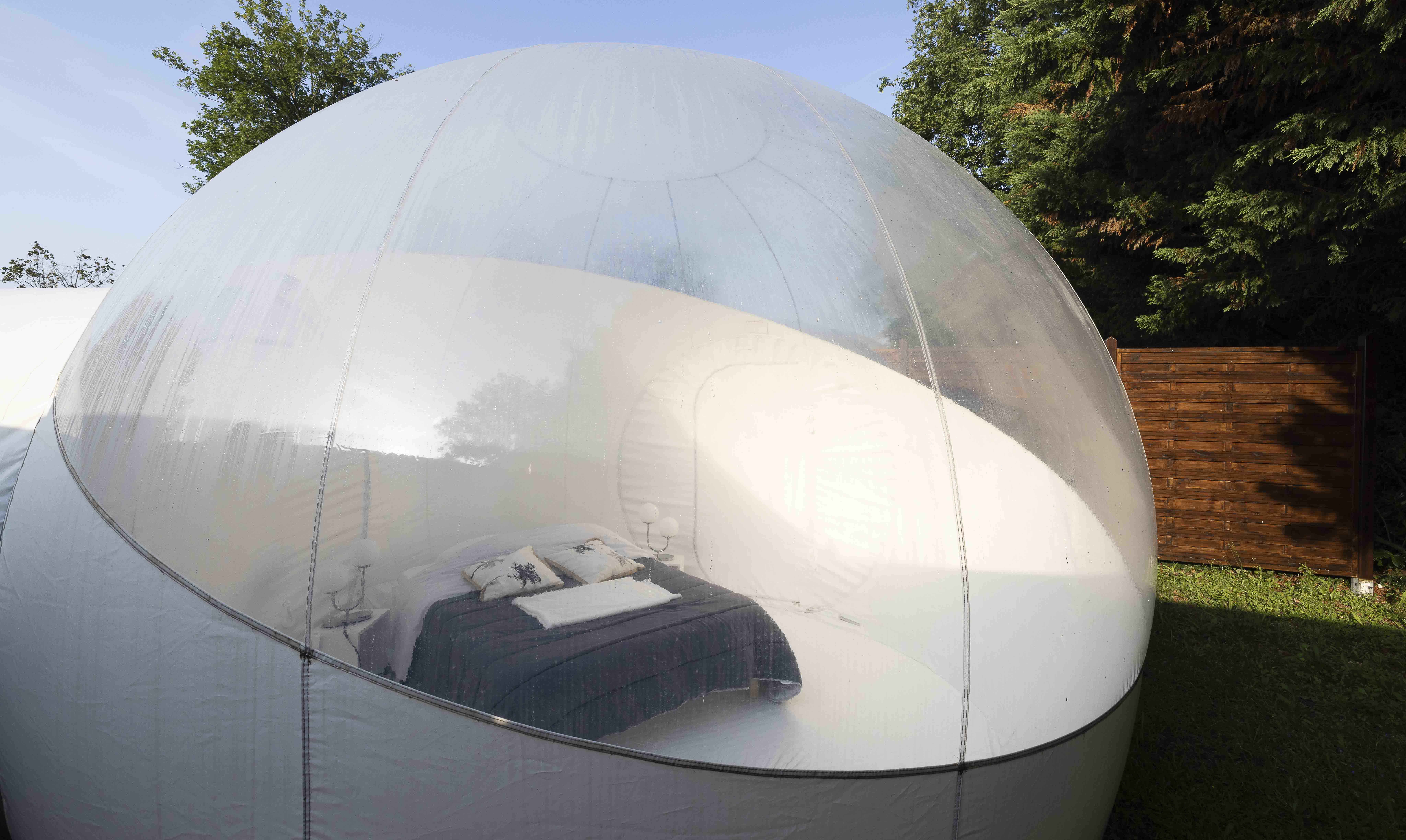 Évasion sous les étoiles : Bulle étoilée en Île-de-France à Bagneaux-Sur-Loing — espace de vie