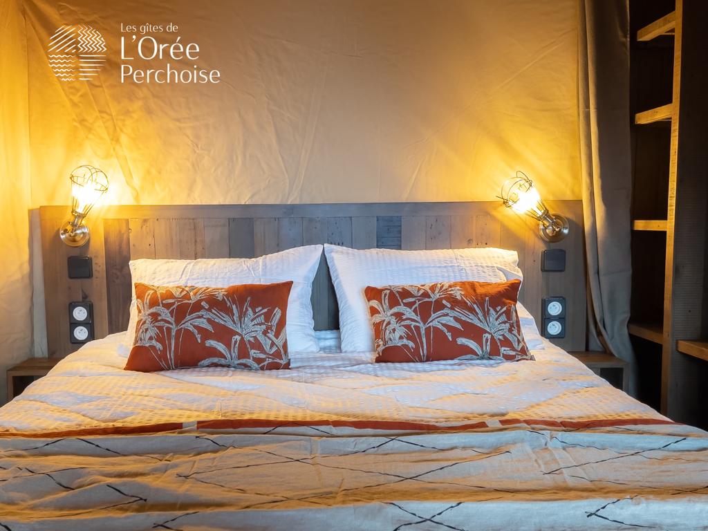 Tente Lodge de l'Orée Perchoise — Lodge avec spa à Loir-et-Cher à Saint-Marc-Du-Cor — cuisine