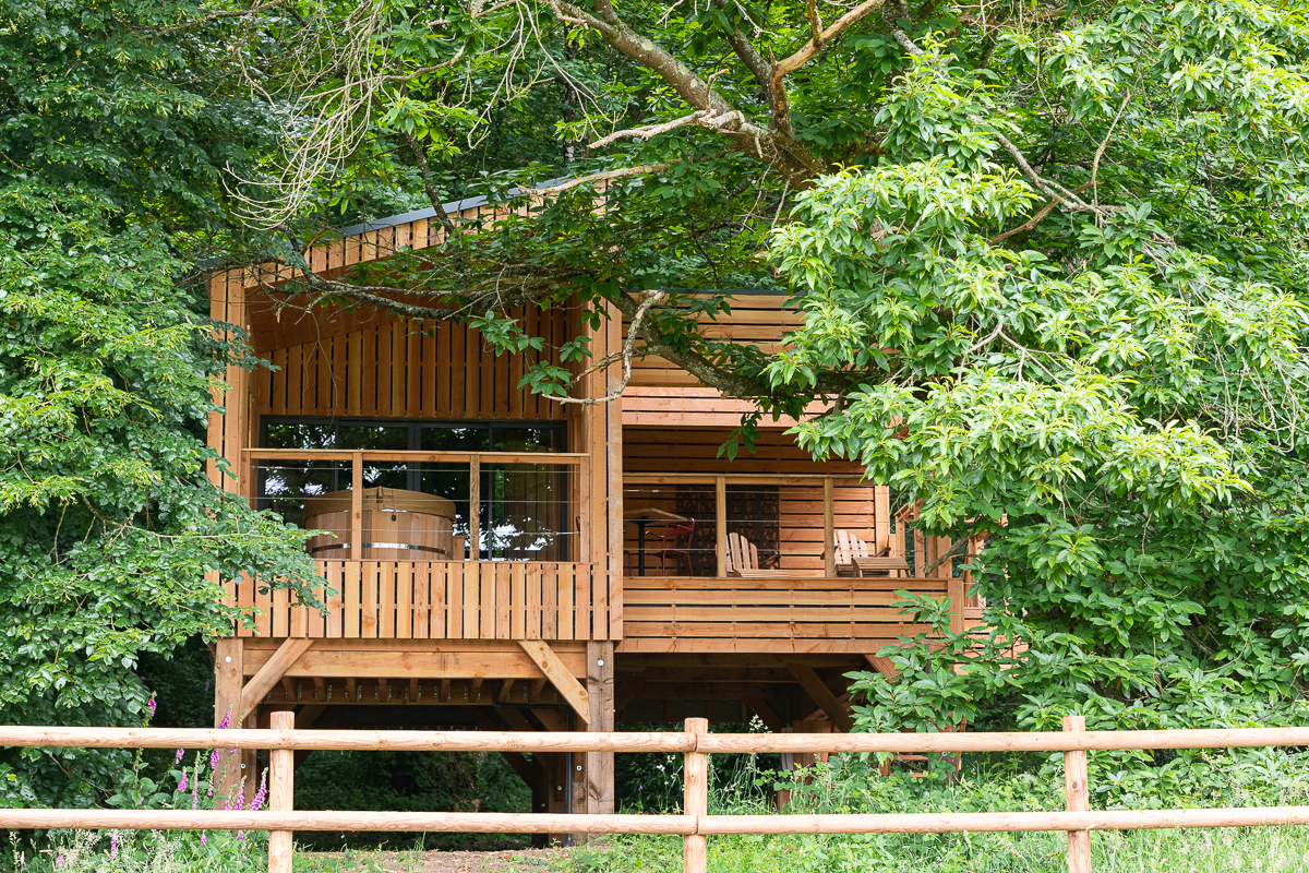 Une cabane sur pilotis au cœur de la Basse-Normandie