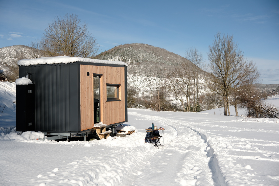 Homnest - Brumes des Hauts Bains — Tiny House avec vue panoramique à Escouloubre (Aude)