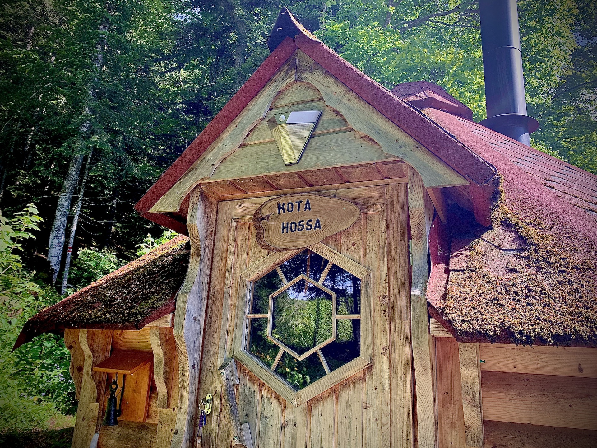 Kota 1 Hossa : un séjour trappeur au cœur des Alpes à Vassieux-En-Vercors — cuisine