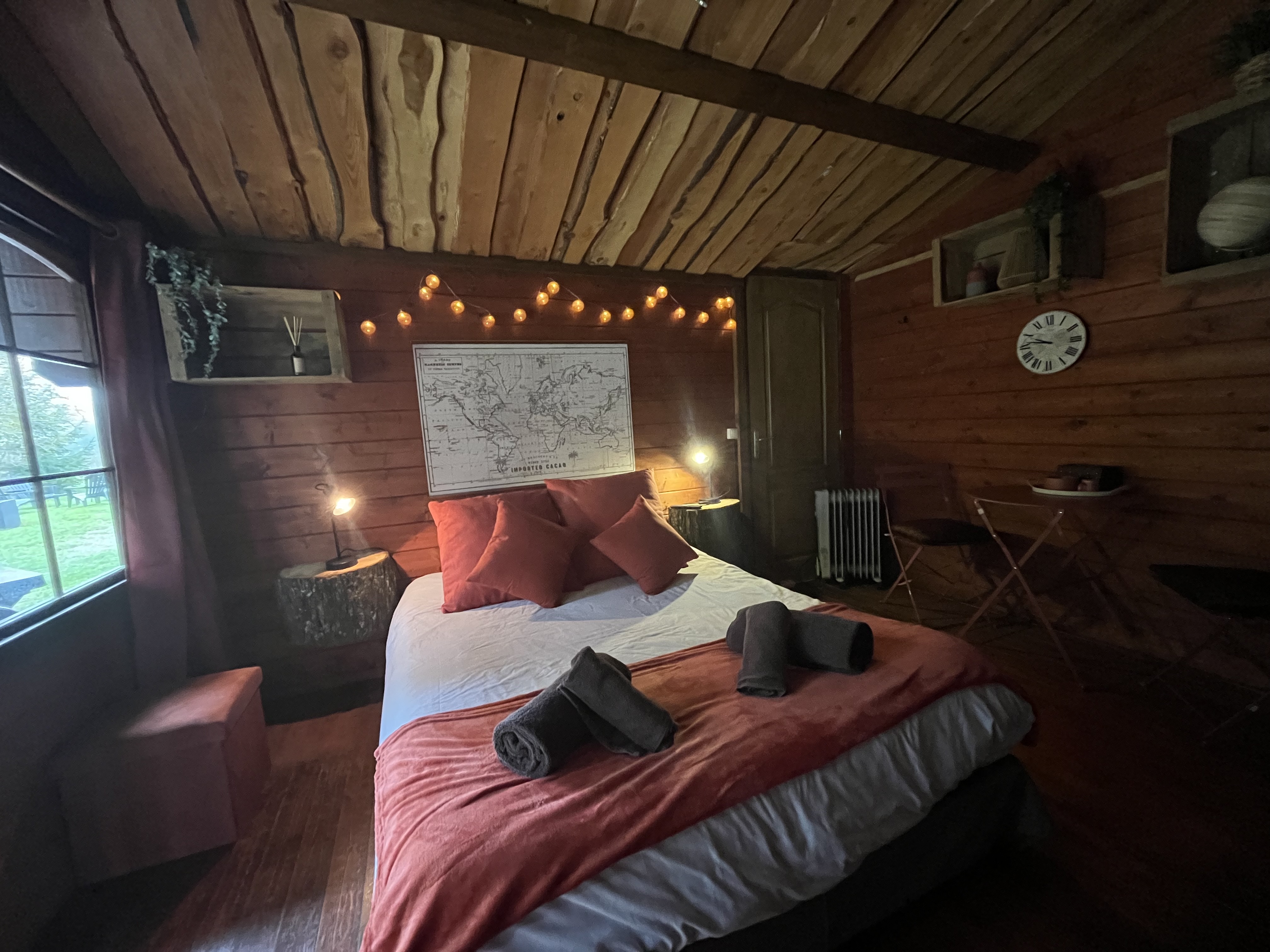Chalet Trimph — Chalet avec spa à Tarn à Le Maloya — salle de bain