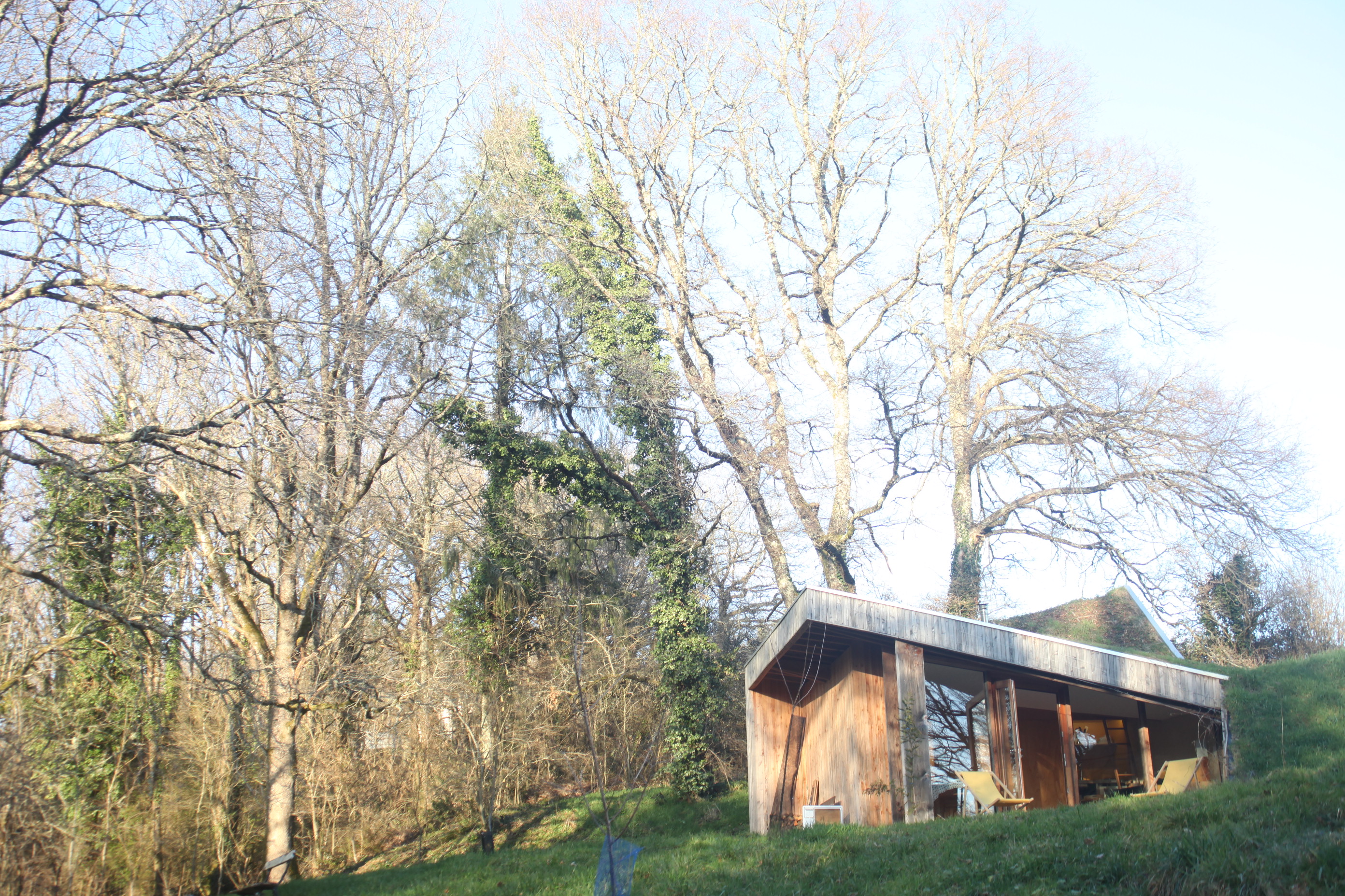 La cabane jaune — Cabane végétalisée avec spa à Haute-Vienne