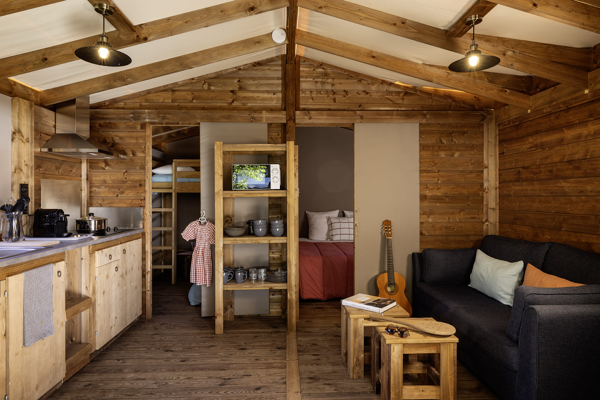 Cosyflower — Cabane sur pilotis avec spa à La Davière Plage à Saint-Jean-de-Monts — salle de bain