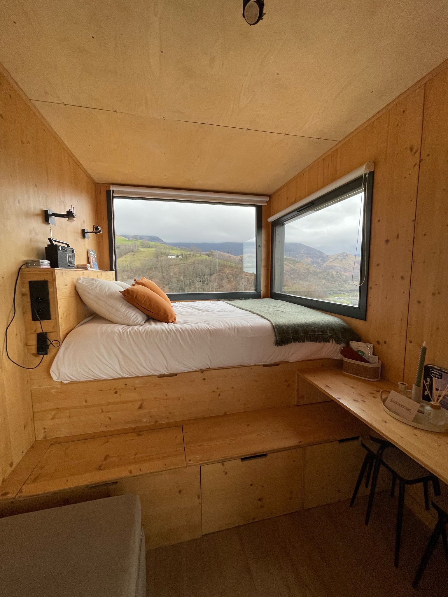 Parcel Tiny House — Séjour panoramique dans les Hautes-Pyrénées