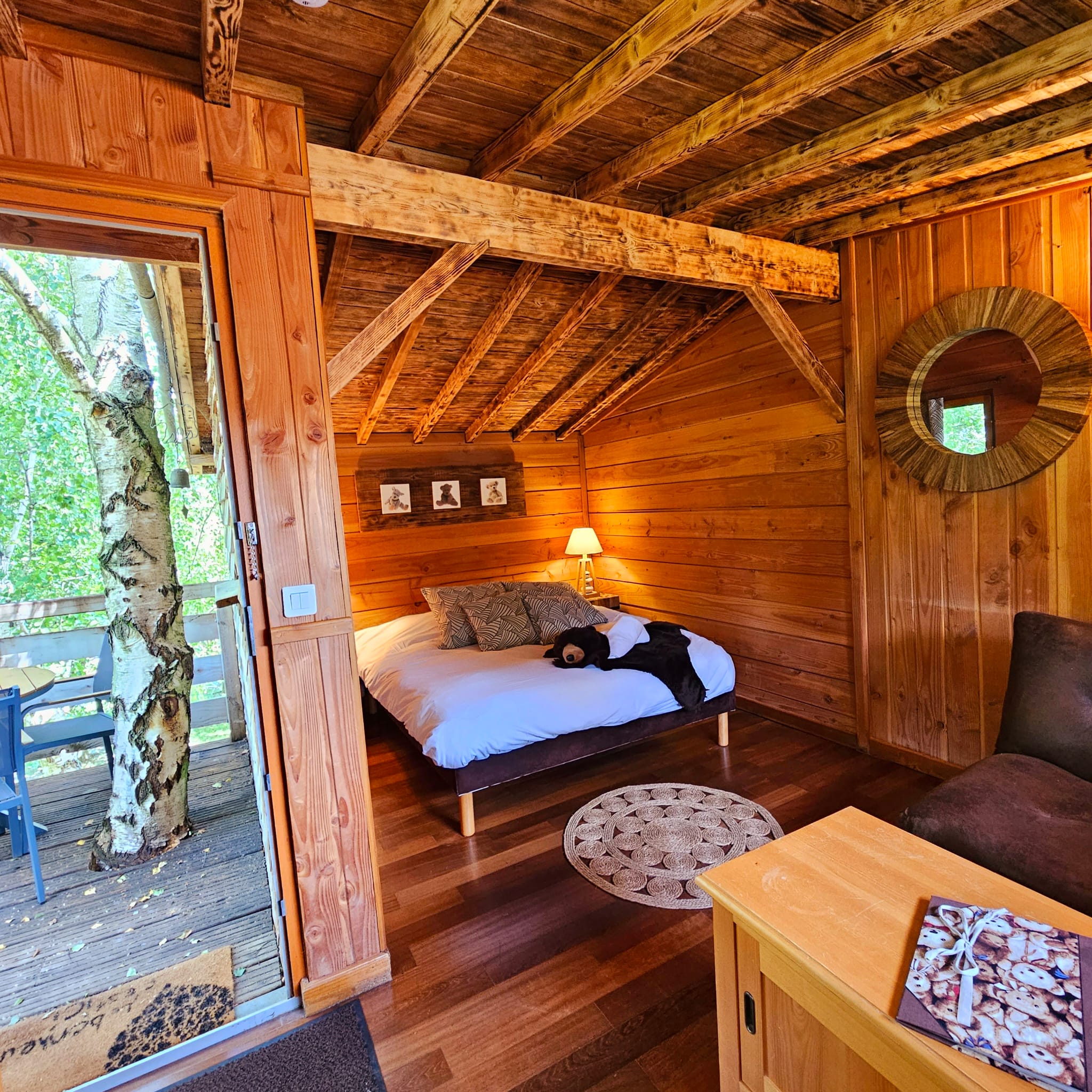 L'Ours Brun : une cabane sur pilotis au cœur de la Picardie