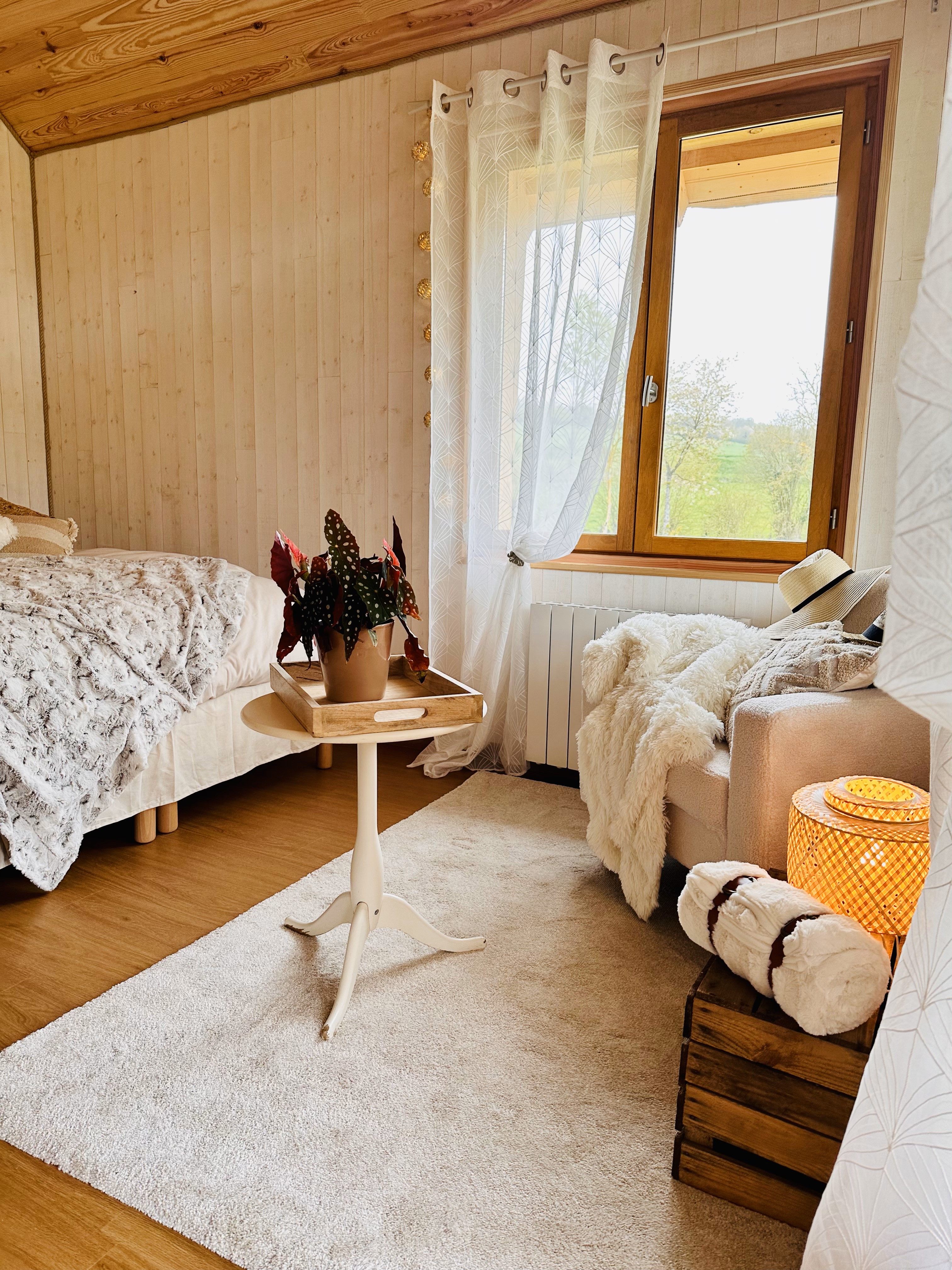 La Cozy & Spa : une cabane sur pilotis en Picardie à Roy-Boissy — cuisine