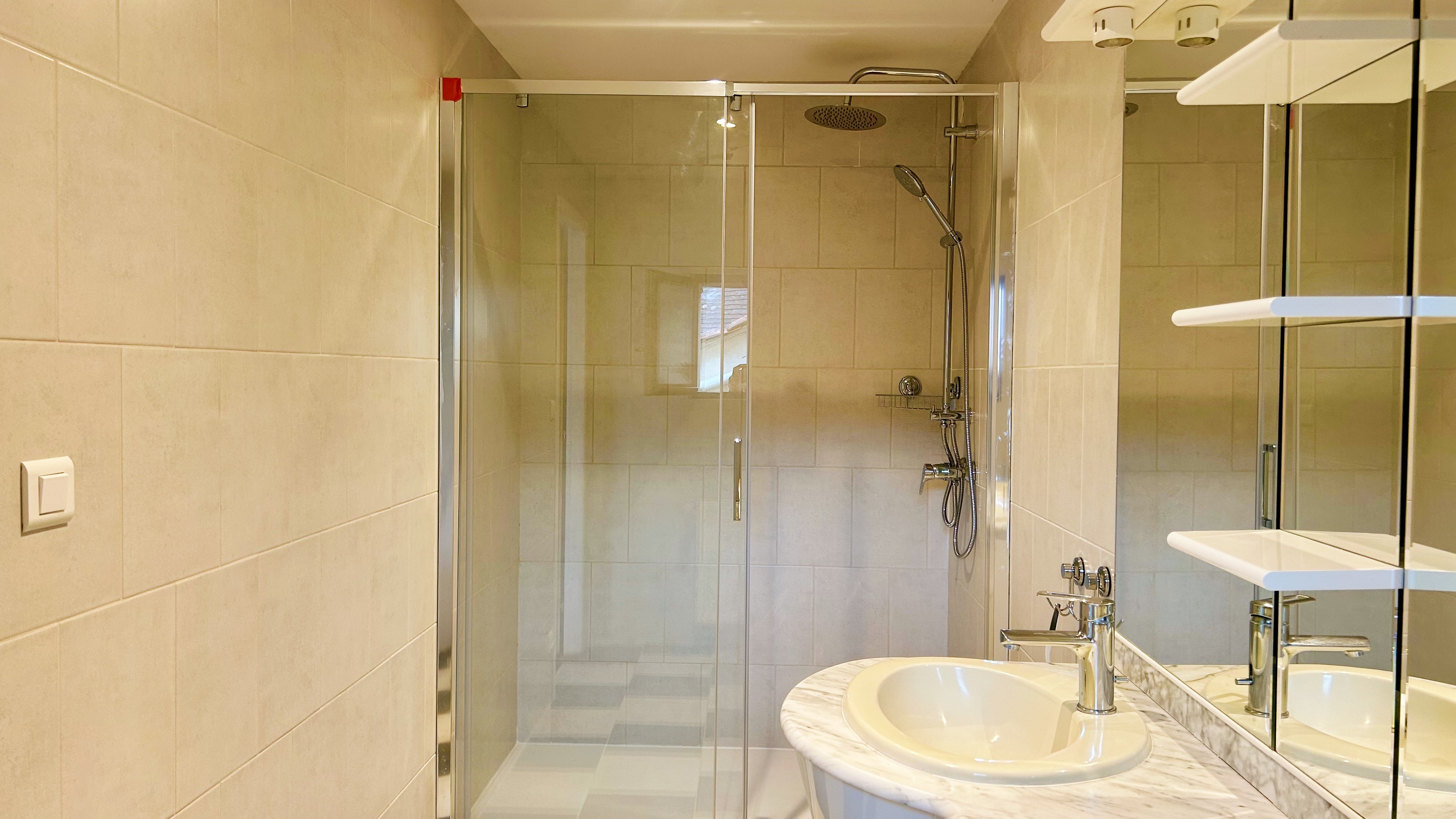 Chambre Iris — Séjour romantique avec spa à La Closerie des Arts en Dordogne à Alles-sur-Dordogne — cuisine