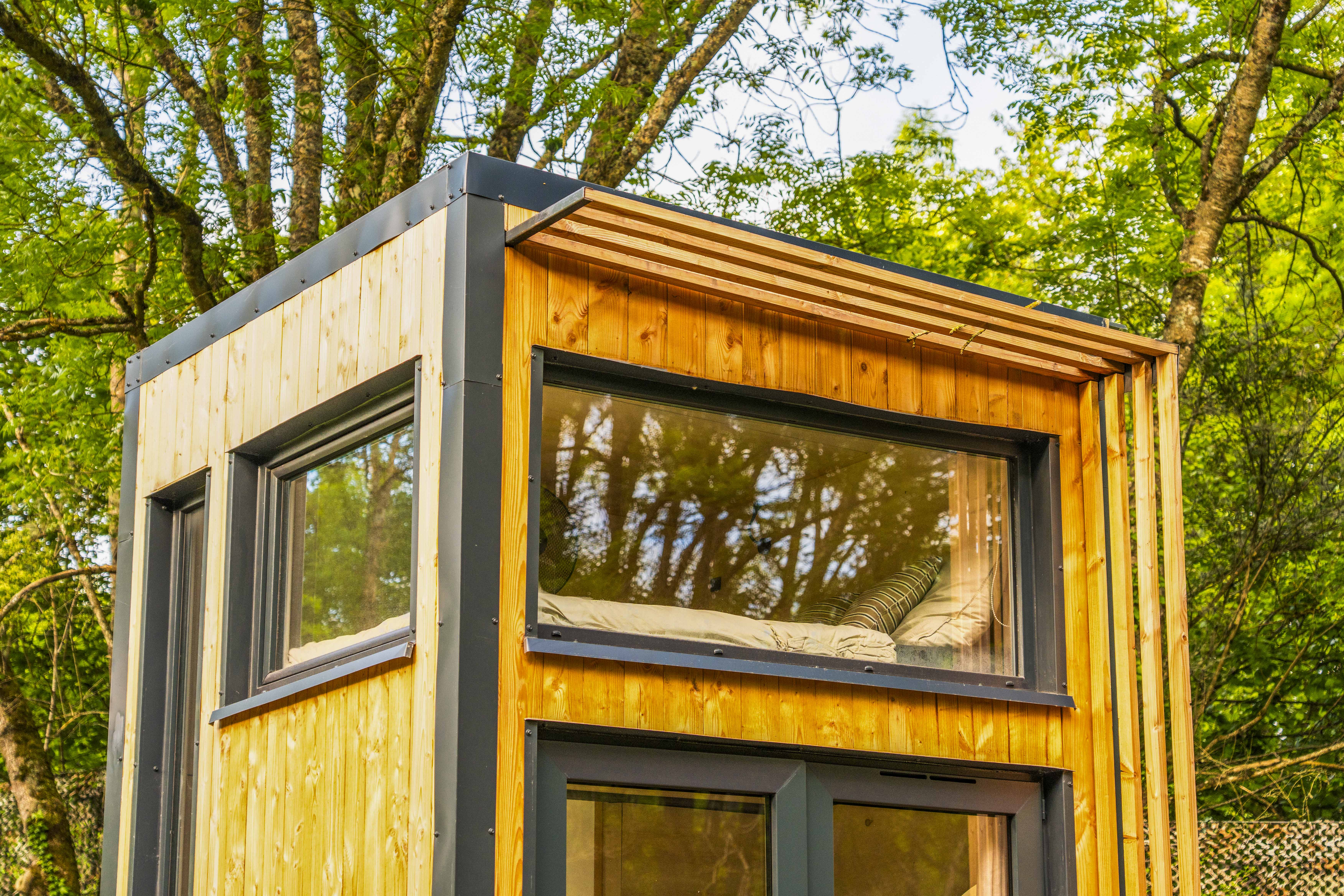 Le Bois aux Cheirilles — Tiny House panoramique à Saint-Diéry à Saint-Diéry — salle de bain