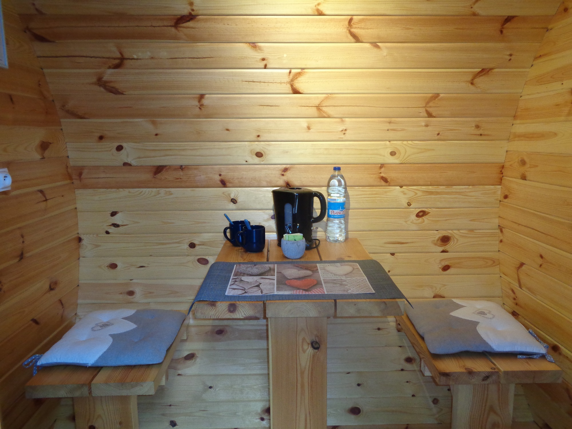 Tonn'Ô Loisirs & Spa n°1 : un cocon en Bretagne à Pleumeur Bodou — chambre