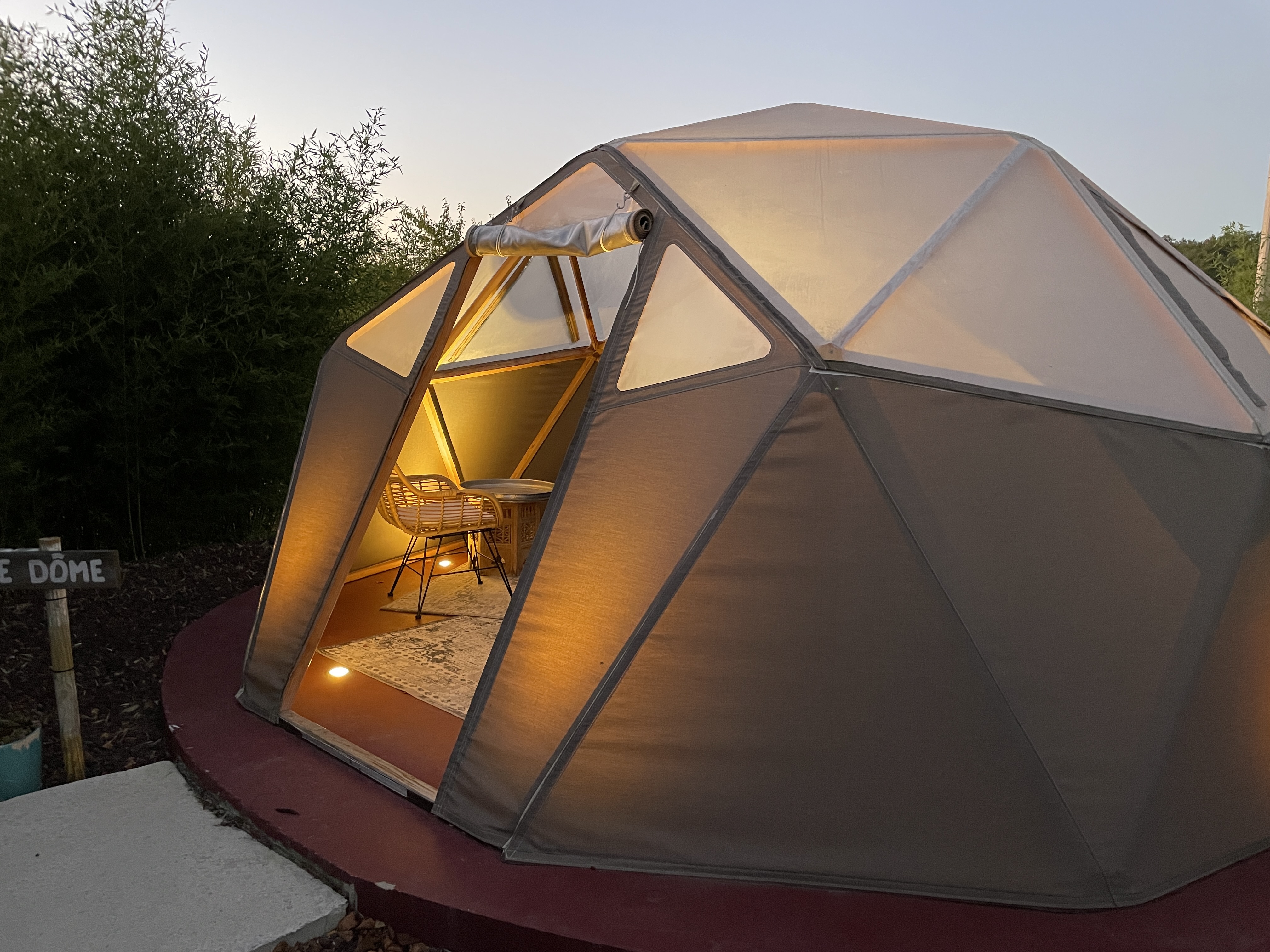L'appartement & spa sous dôme : une évasion sensorielle en Midi-Pyrénées à Grazac — cuisine