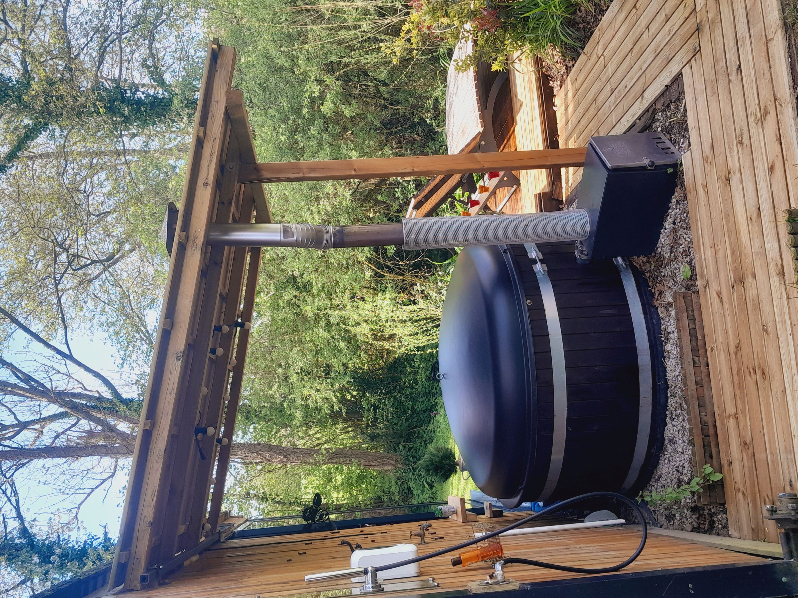 Gîte Spa Amazonia — Tiny House avec spa à Calvados à Caen — espace de vie