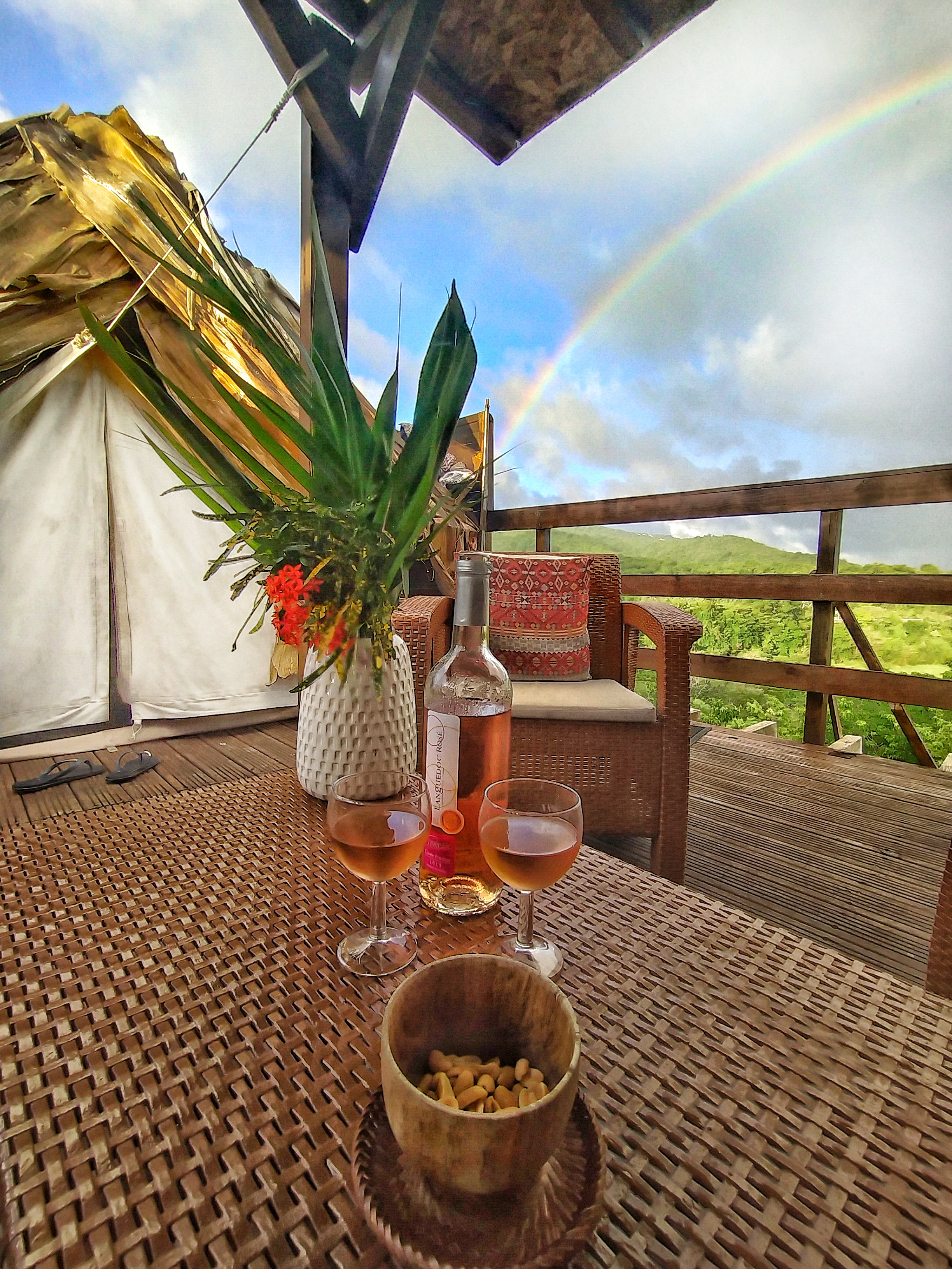 Kawaida : une expérience de glamping unique en Martinique à Sainte-Luce — salle de bain