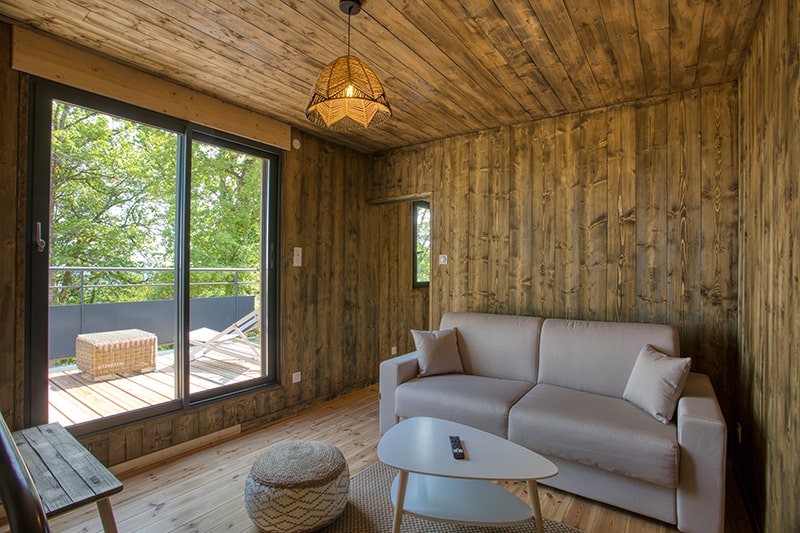 Cabane Spa des Pins — Luxe et spa privatif en Dordogne à Coursac — cuisine