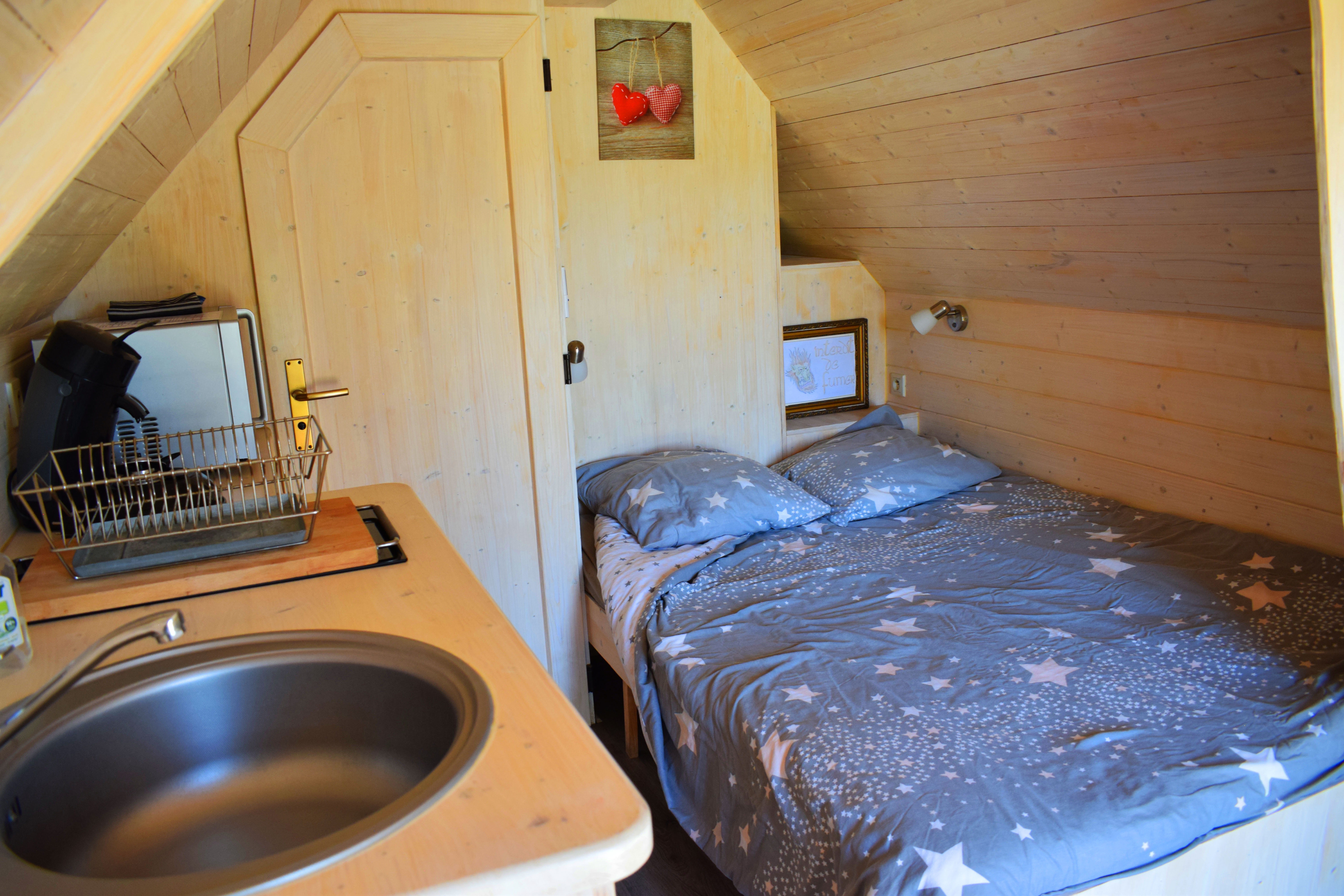 La Cabane de Trolls : une escapade enchantée en Poitou-Charentes à Saint Maurice De Tavernole — espace de vie