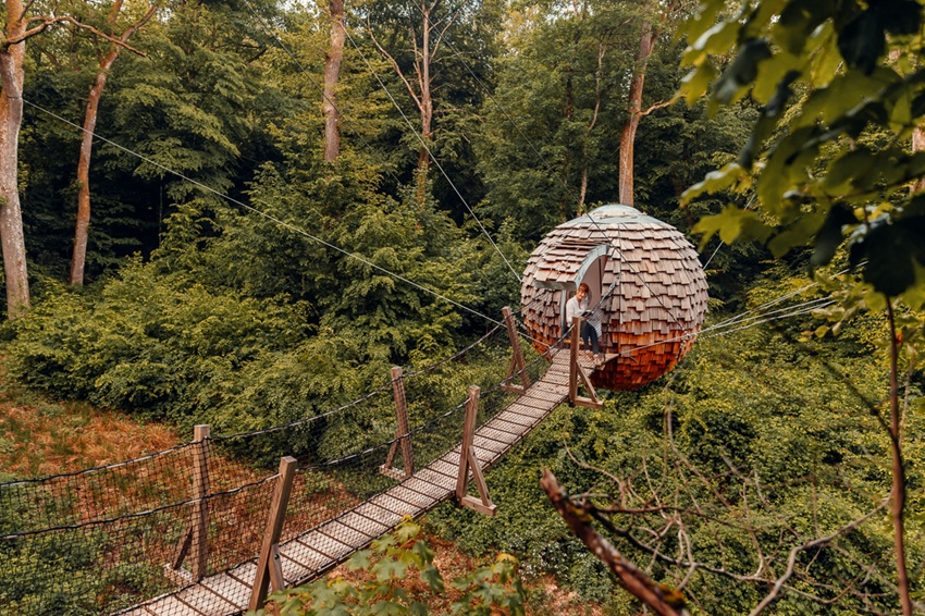 Lov'nid Spa Comète : une évasion sensorielle en Franche-Comté à Joncherey — vue intérieure