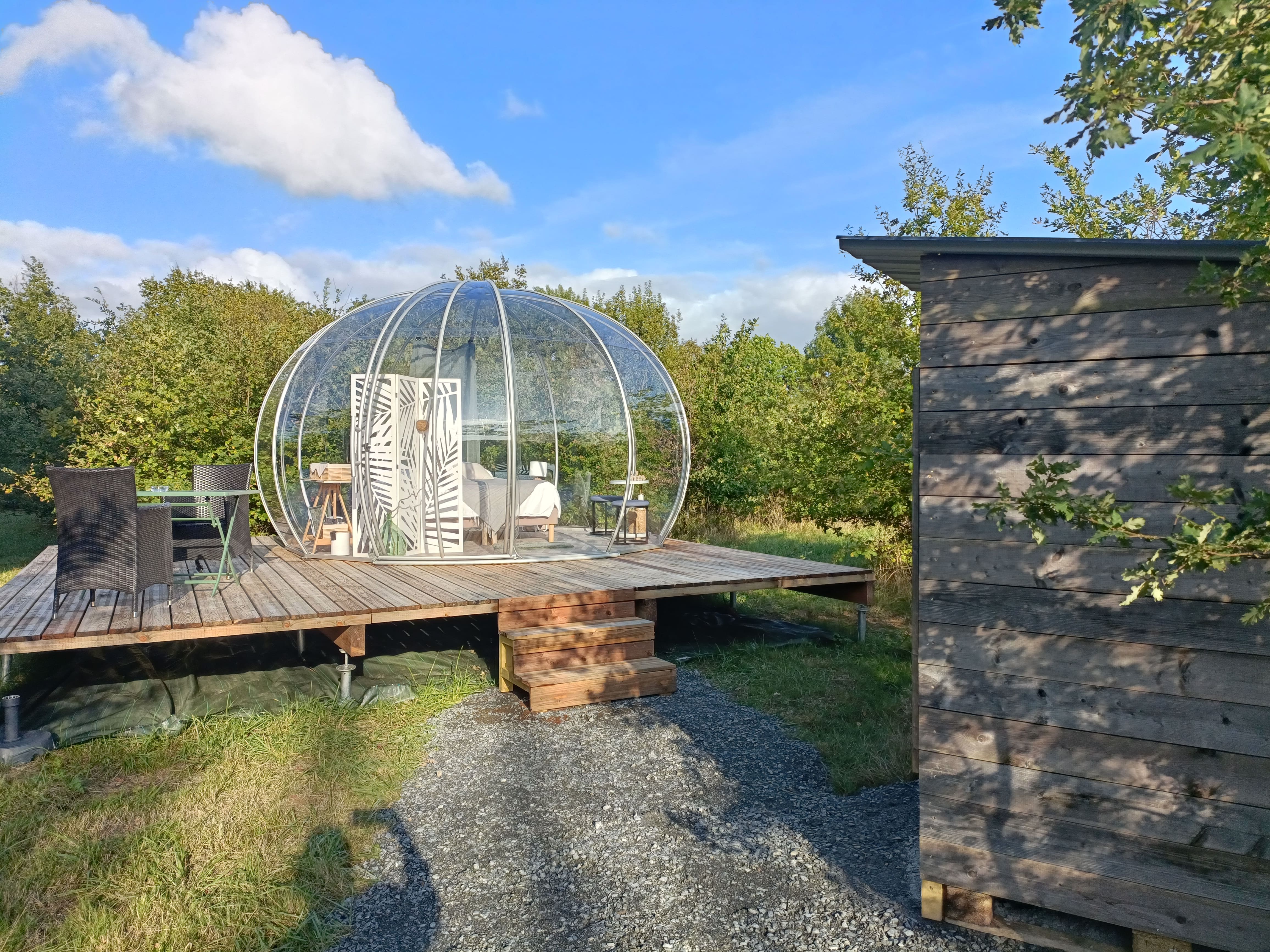 Entre rêves et chêne — Bulle avec spa à Vienne à Vienne — environnement naturel
