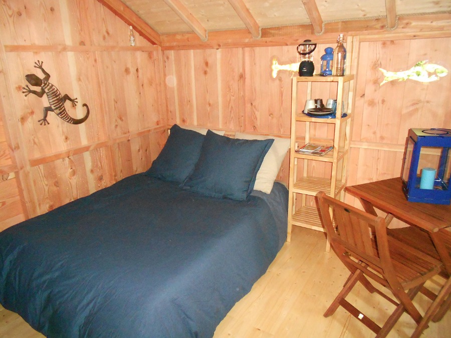 La cabane l'Ile aux Pêcheurs : une échappée en hauteur à Grandfontaine — espace de vie