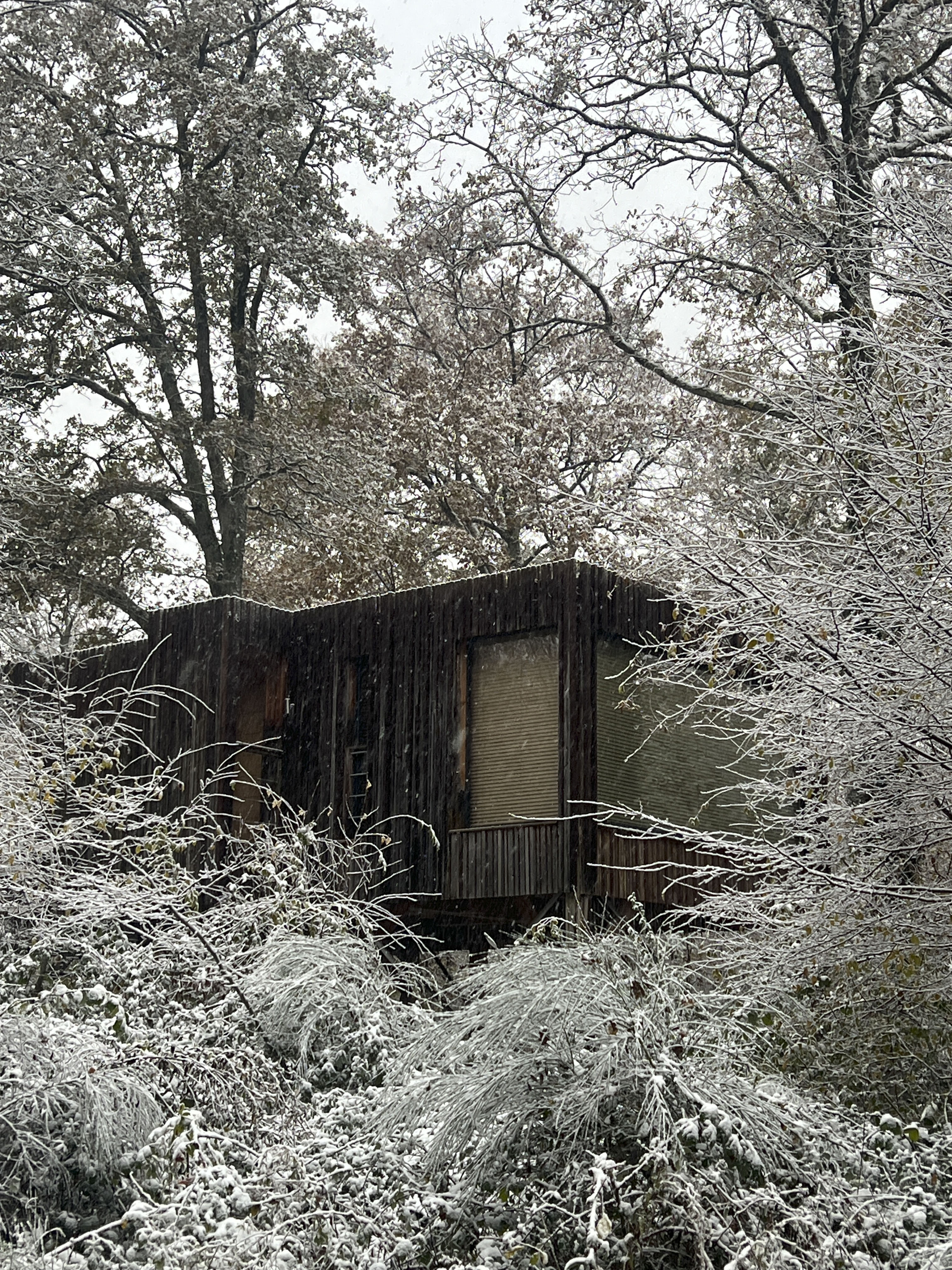 Évasion en Suite « Kabine » avec Spa Privatif à Esvres-Sur-Indre — détail architectural