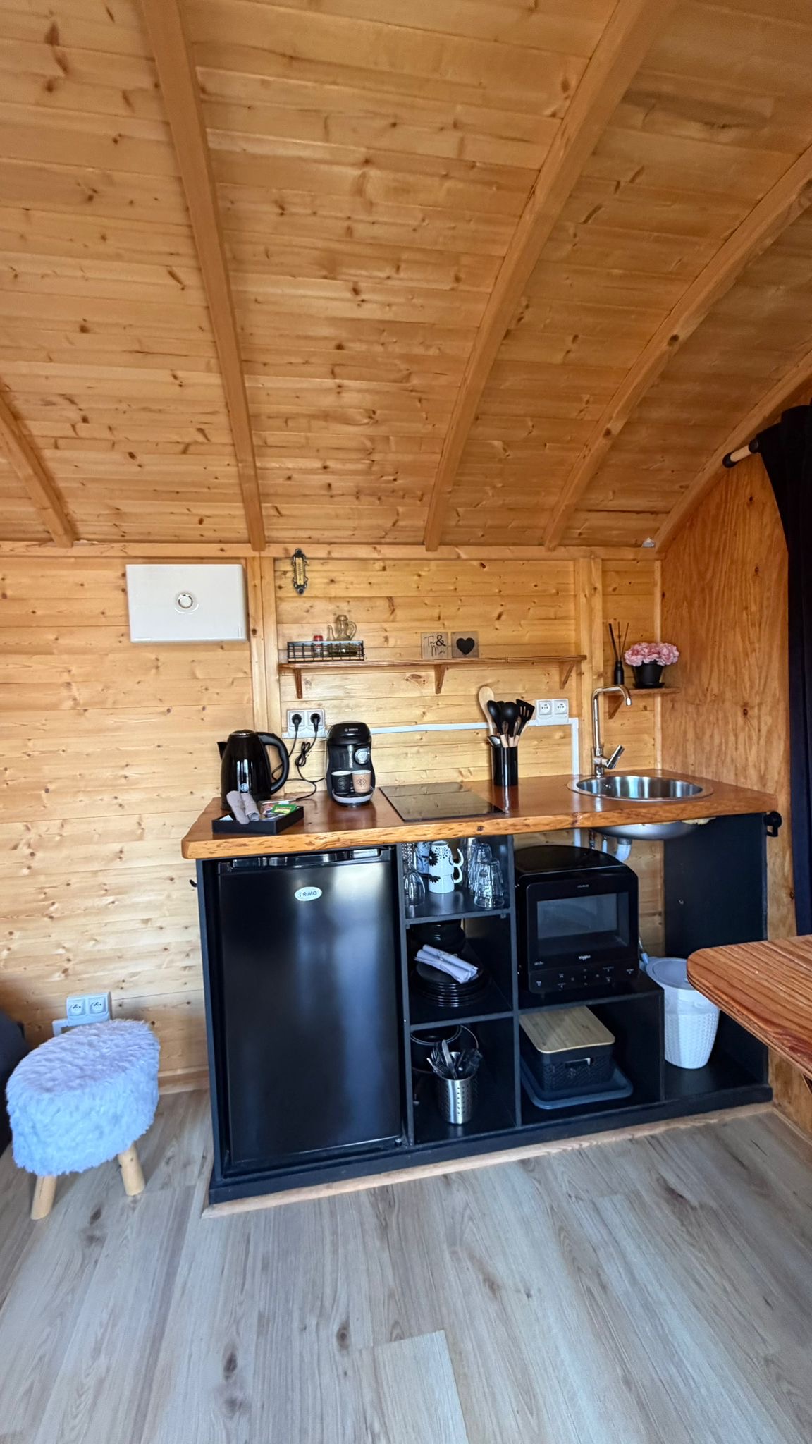 Tiny house MURATO — Escapade avec baignoire extérieure en Haute-Corse à Murato — salle de bain