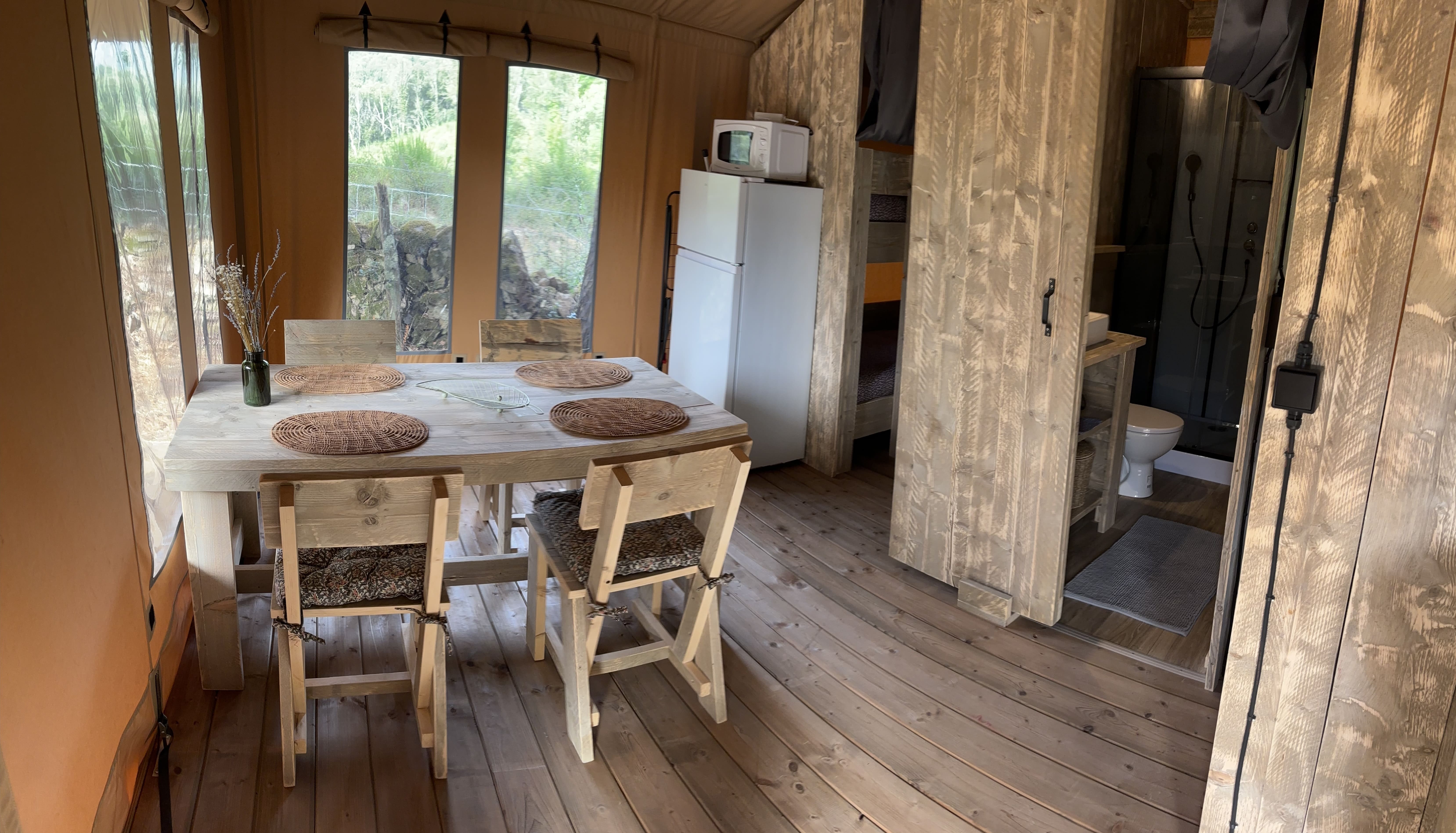 SAPPARA — Tente avec vue panoramique à Olivese (Corse-du-Sud) à Olivese — chambre
