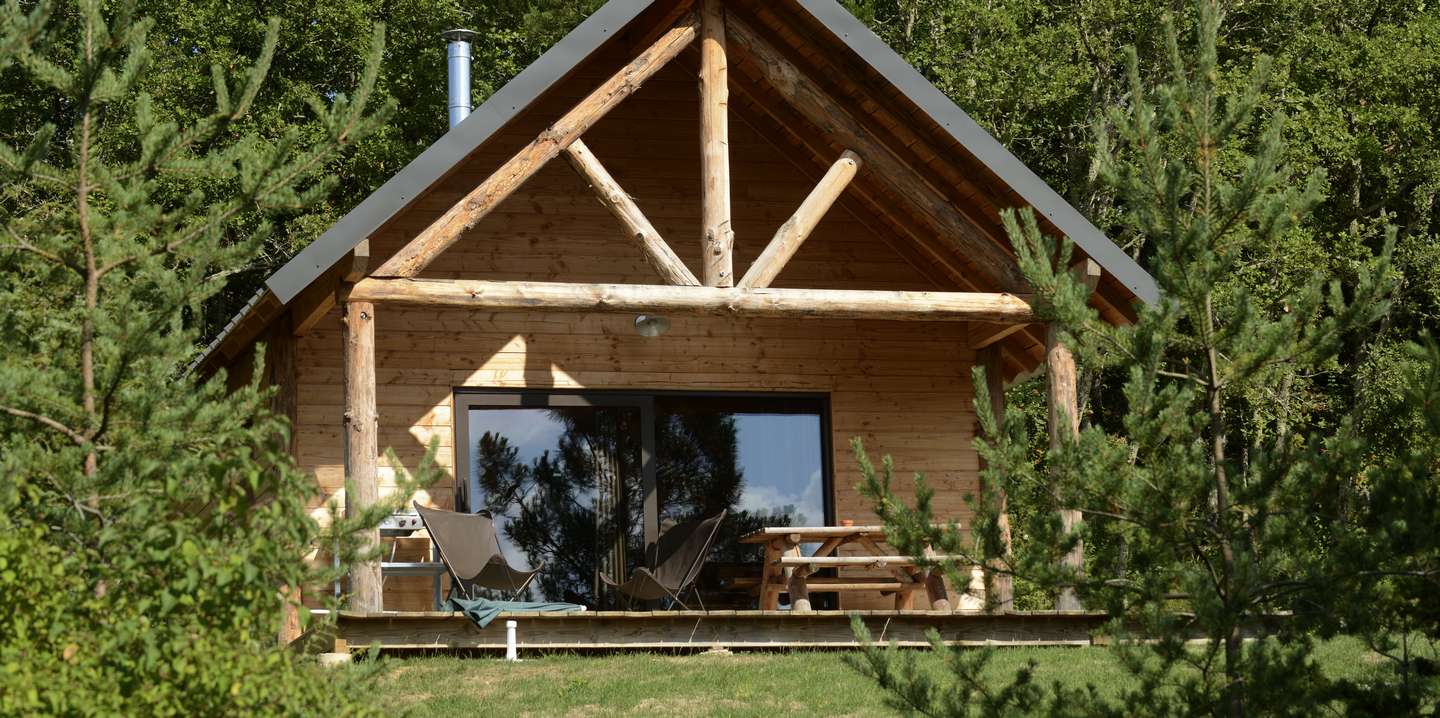 Cabane Dieulefit : une immersion en pleine nature à Dieulefit — espace de vie