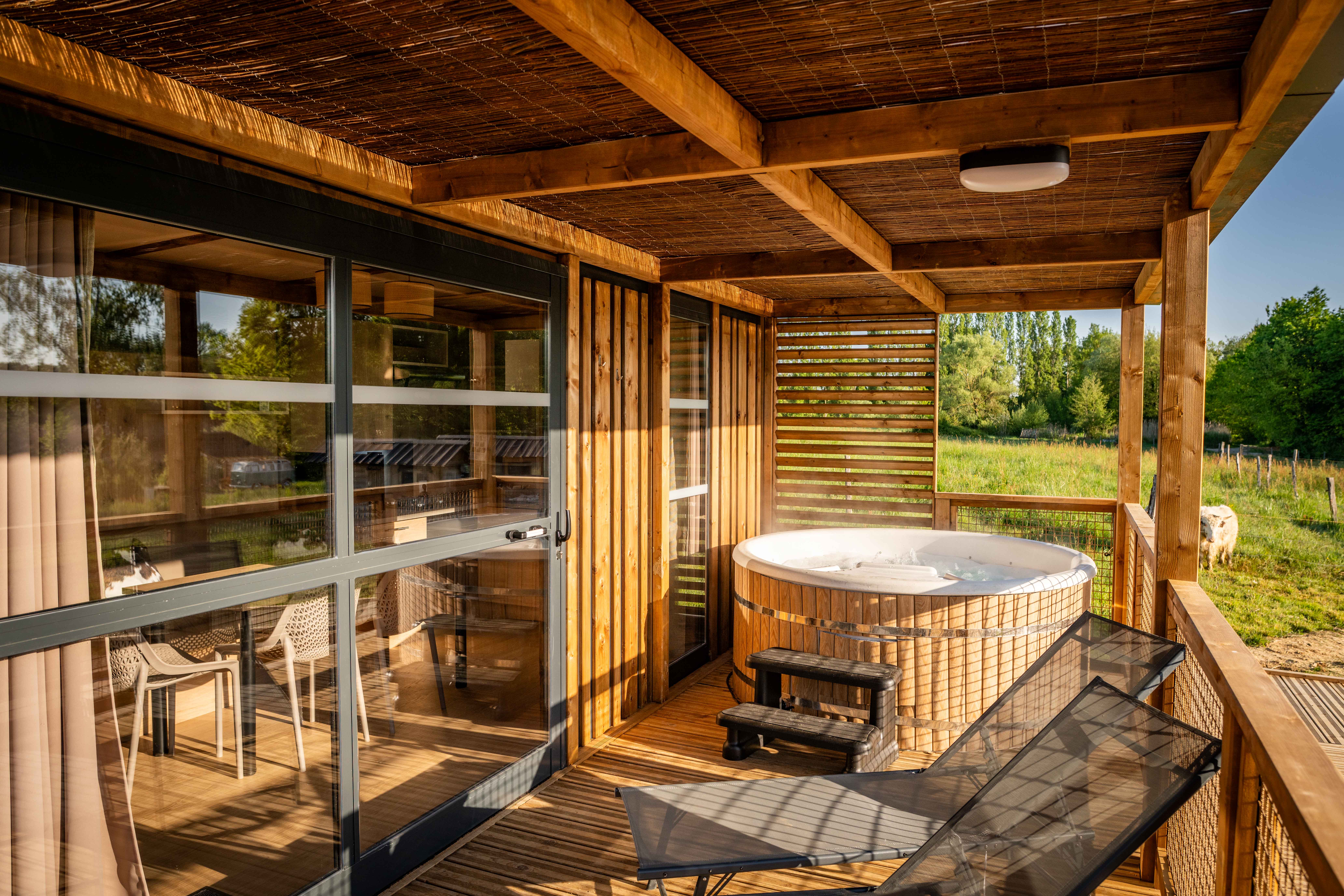 Cabane PMR Spa — Évasion relaxante à Ain à Meillonnas — salle de bain