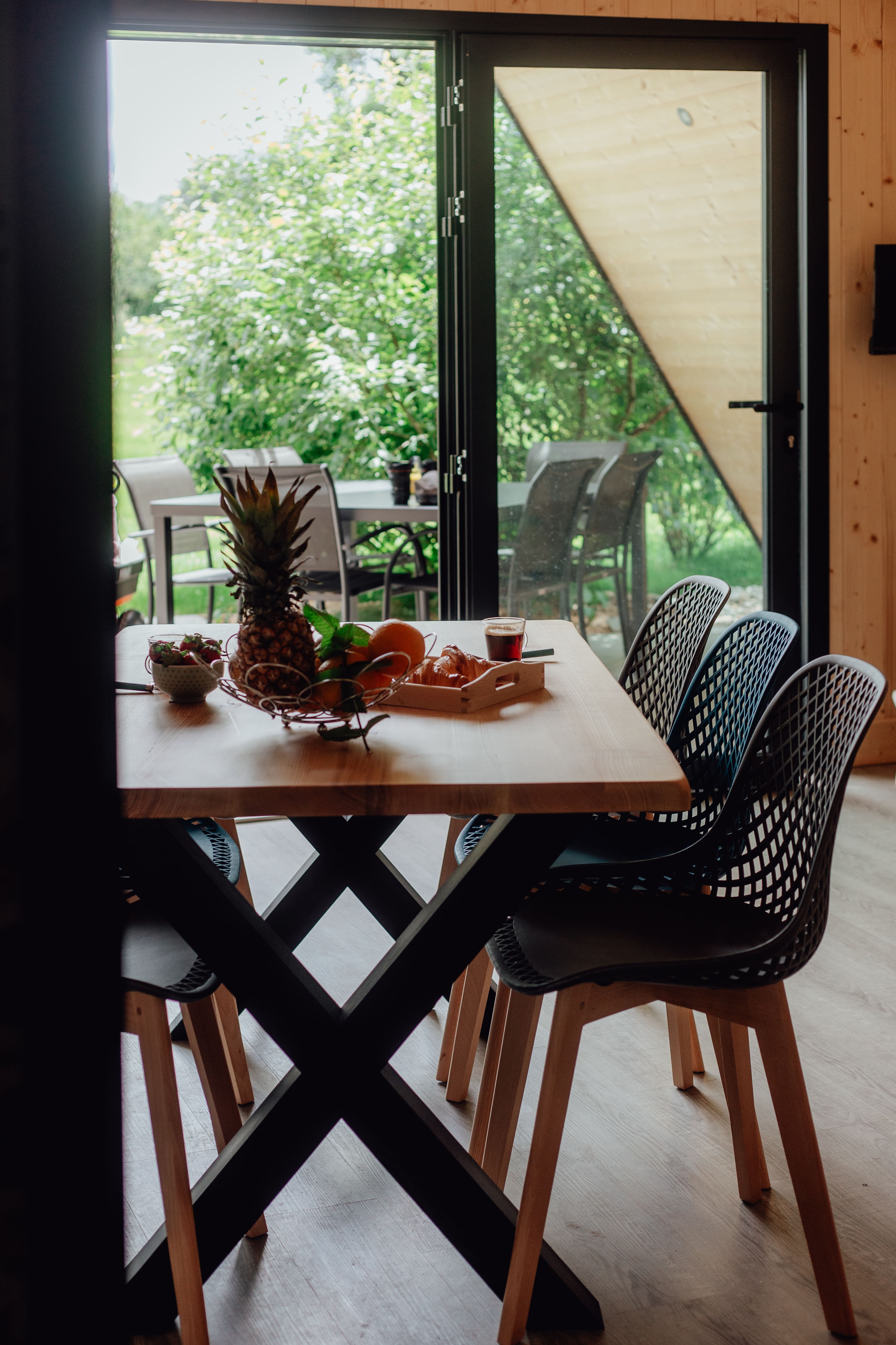 Chalet Montbeliarde : une cabane au cœur de la nature à Coyron — salle de bain