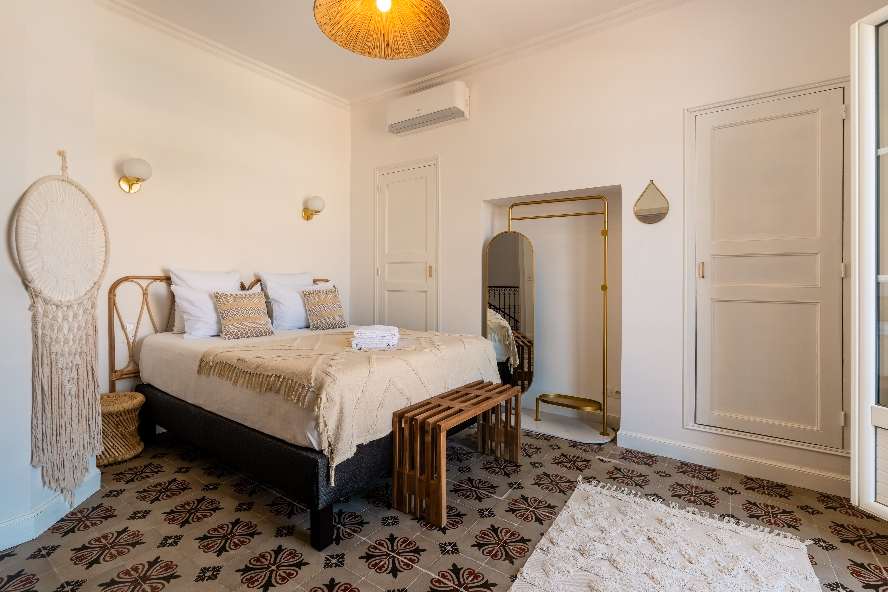 Maison de maître 4* — Séjour avec piscine à Hérault à Montpellier — environnement naturel