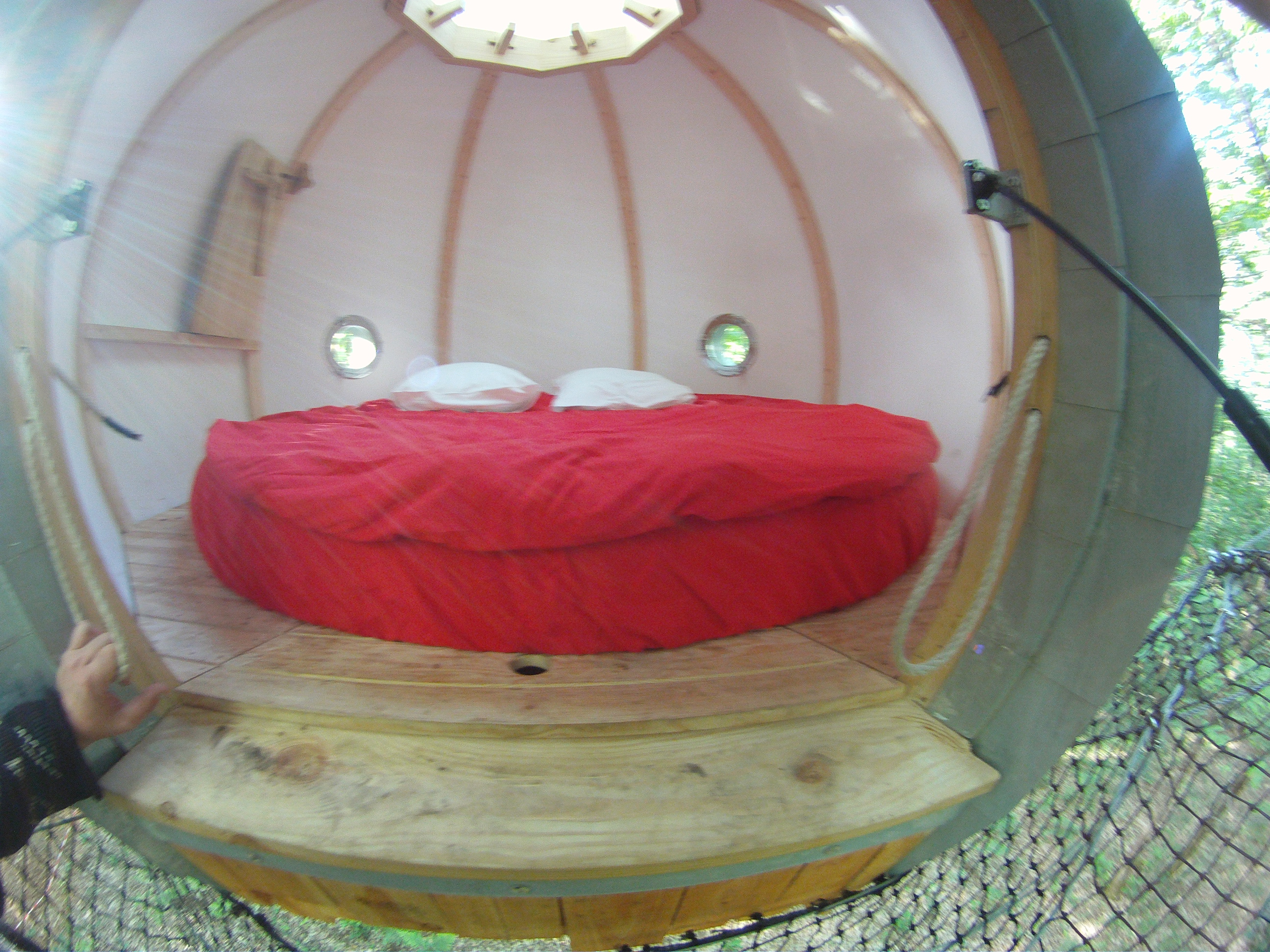 Séjournez dans un moulin enchanteur en Dordogne à Lanouaille — vue intérieure
