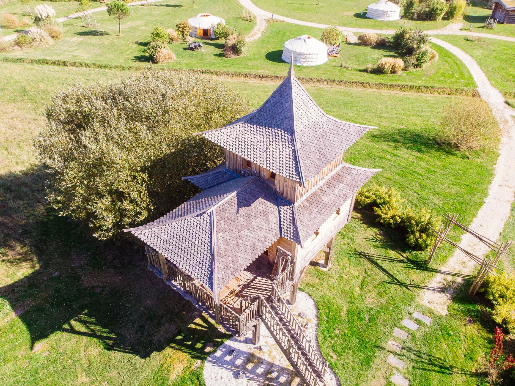 Un temple perché avec spa pour une expérience unique en Aquitaine à Le Nizan — espace de vie