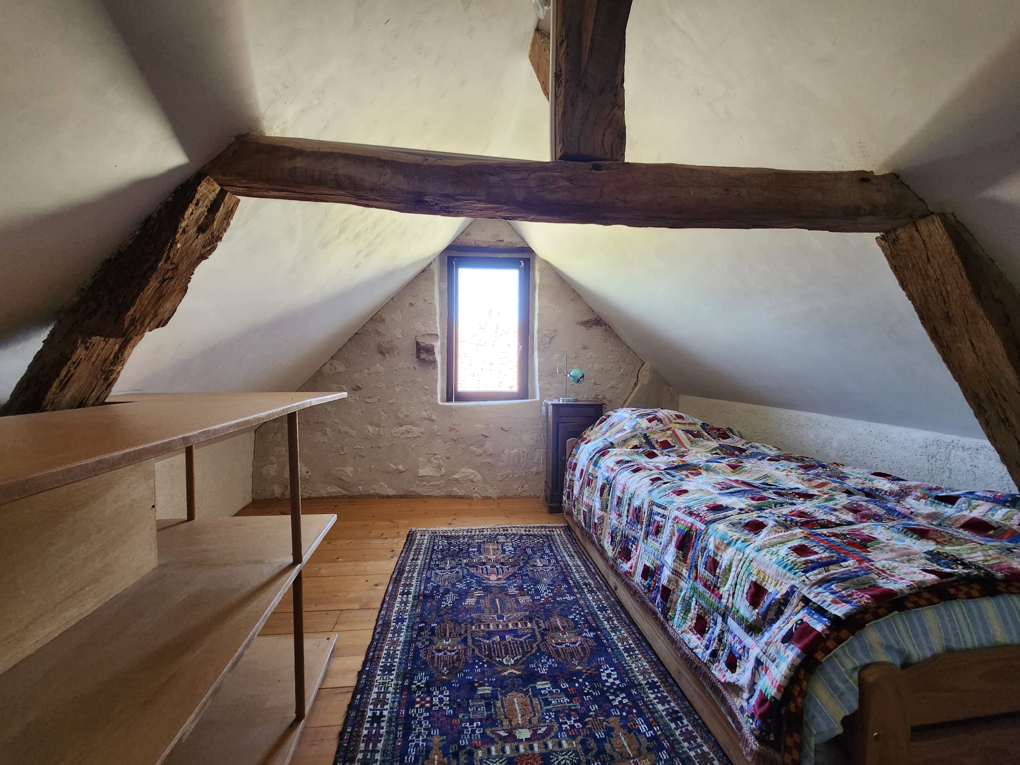 Maisonnette des Vignerons — Maison insolite avec spa à Saint-Louans (Indre-et-Loire) à Chinon — espace de vie