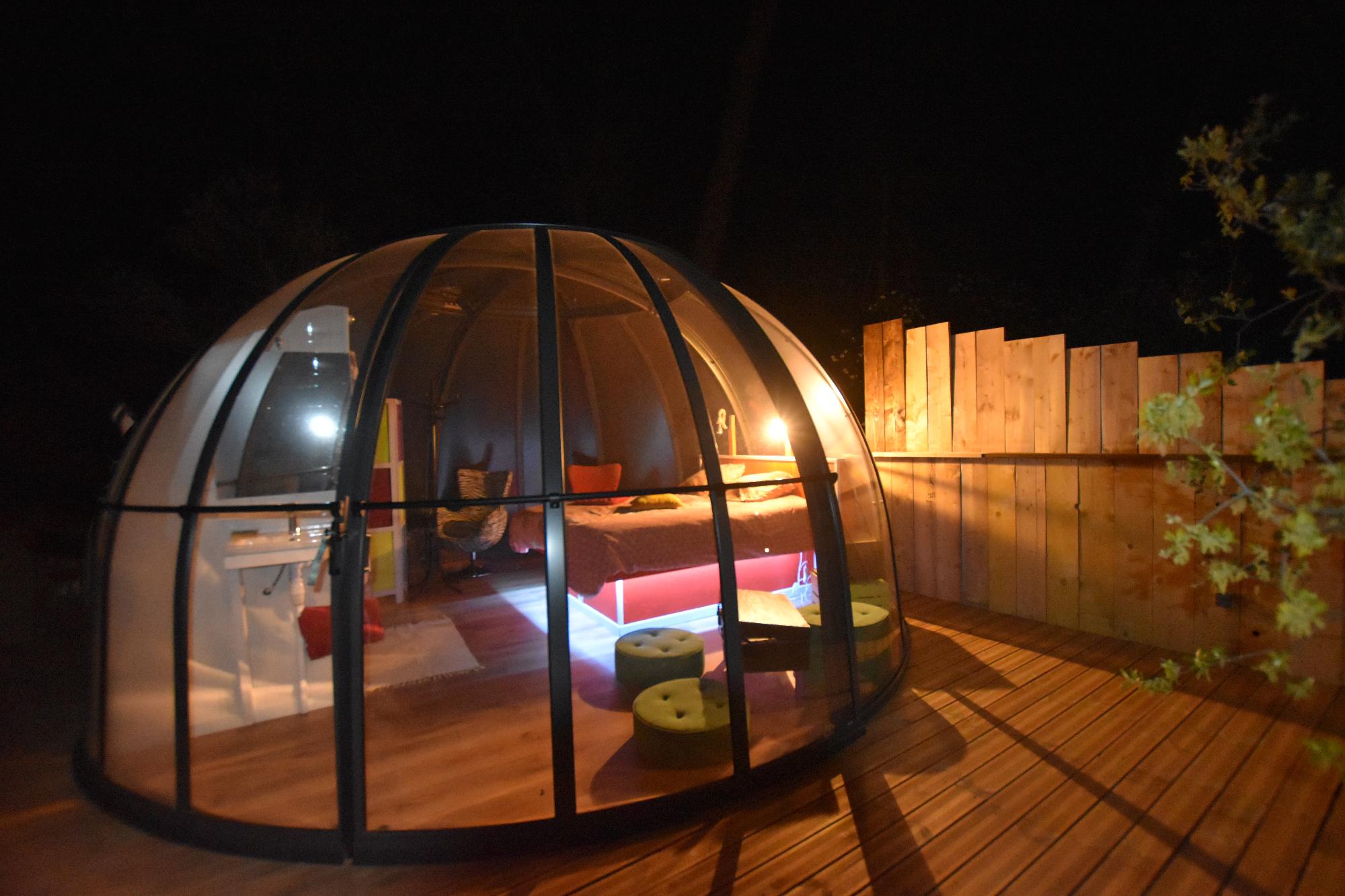 Une nuit étoilée dans une bulle en Provence à Carnoules — espace de vie