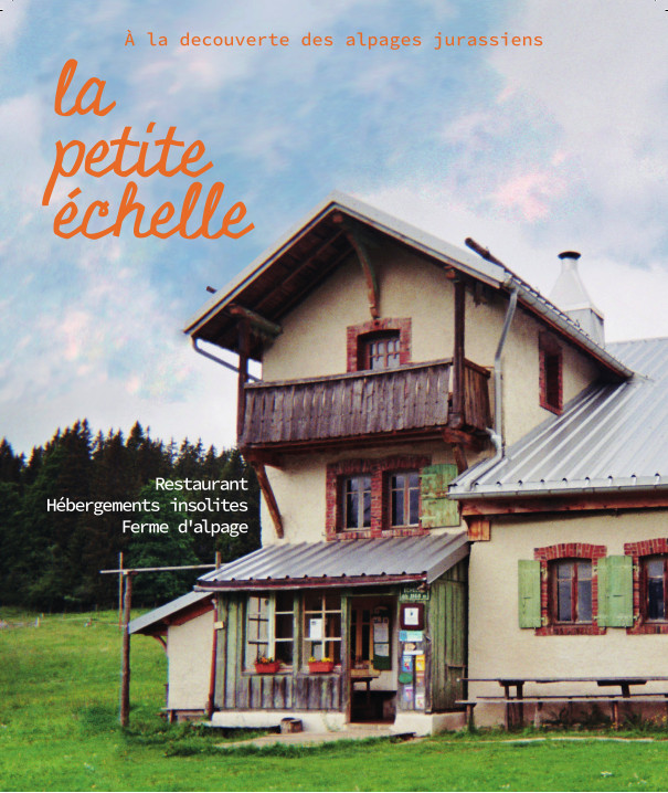 Évasion en roulotte Franco-Suisse au cœur de la nature à Rochejean — détail architectural