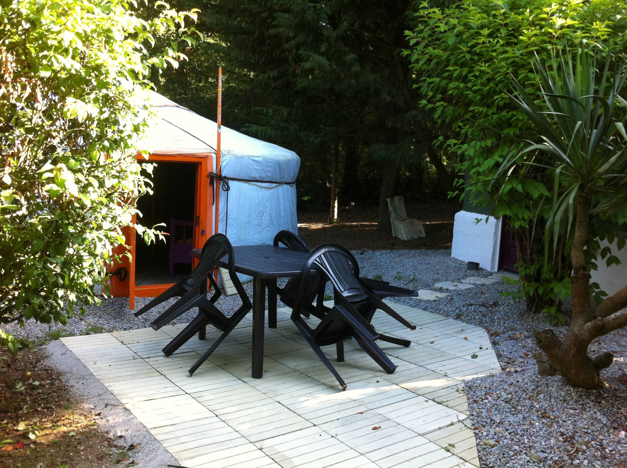 Vivez l'expérience unique de la Yourte Enzo en Vendée