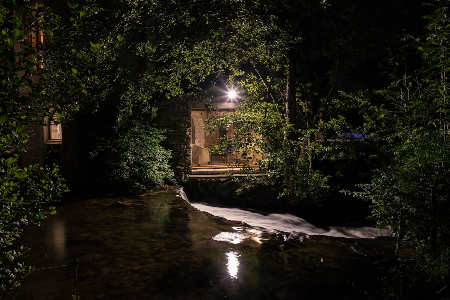La Chapelle-Moulin & SPA — Hébergement insolite avec spa à Loire