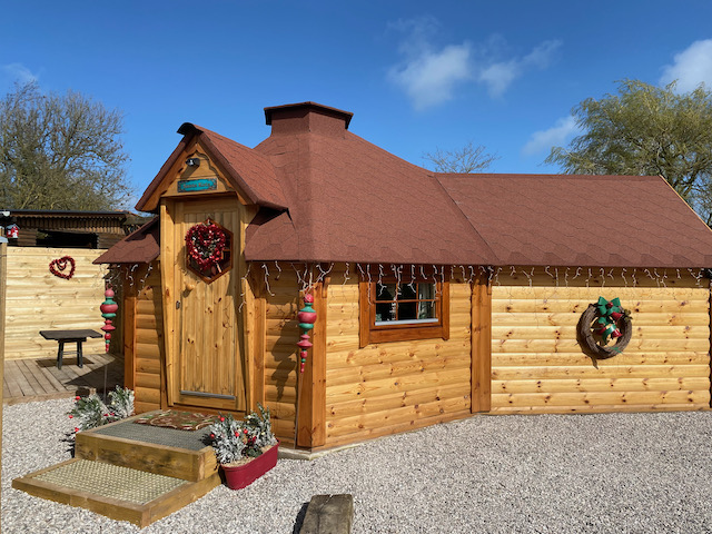 Santa Kota — Séjour féerique avec spa à Lutinbourg (Pas-de-Calais) à Lutinbourg — espace de vie