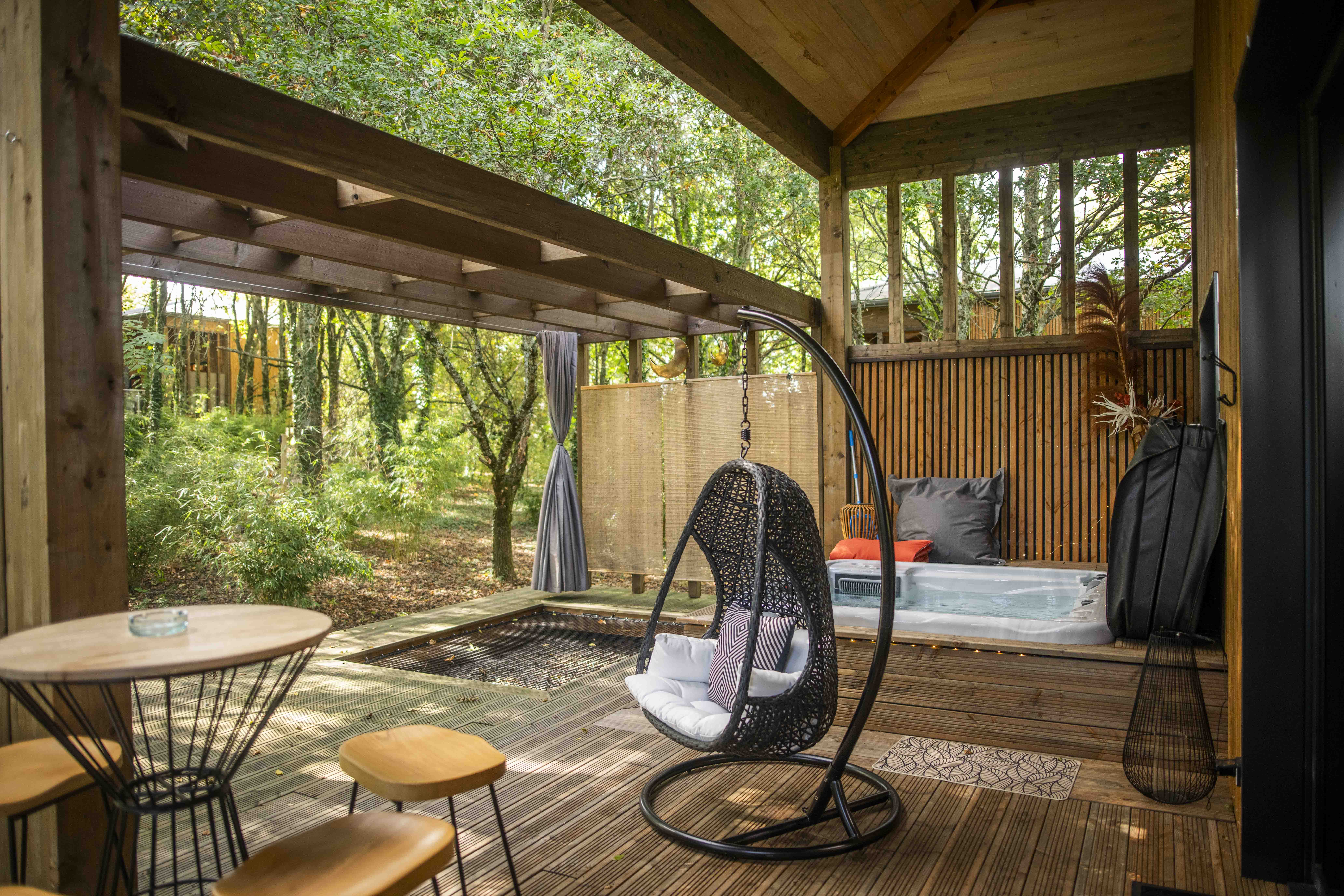 Une cabane sur pilotis pour une escapade sensorielle en Midi-Pyrénées