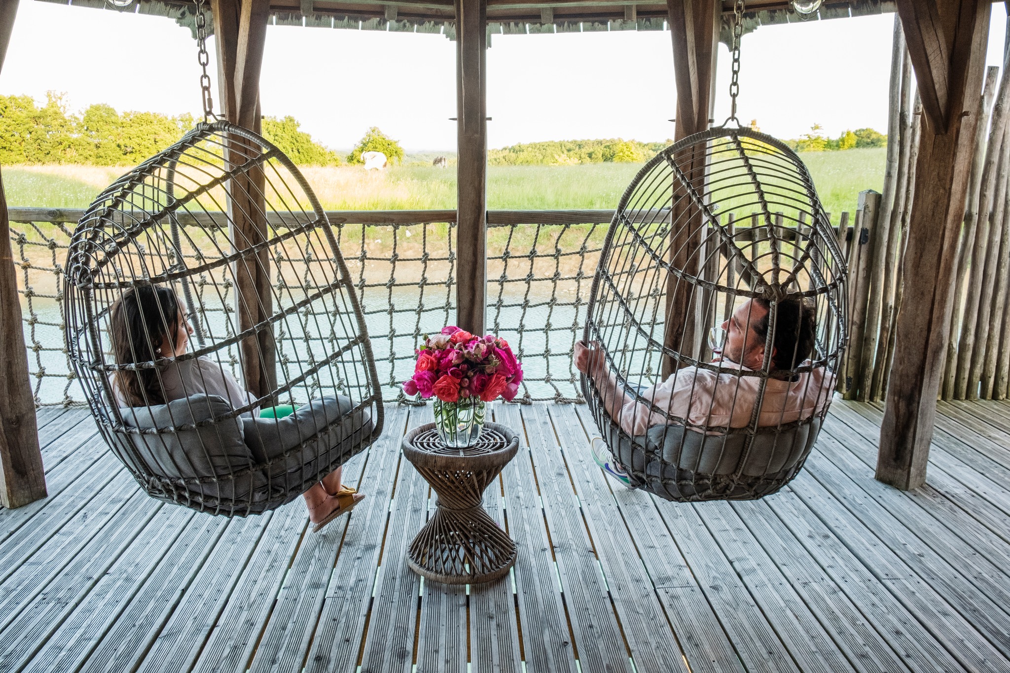 Évasion romantique dans une cabane château avec spa et sauna à Beaumontois En Perigord — cuisine