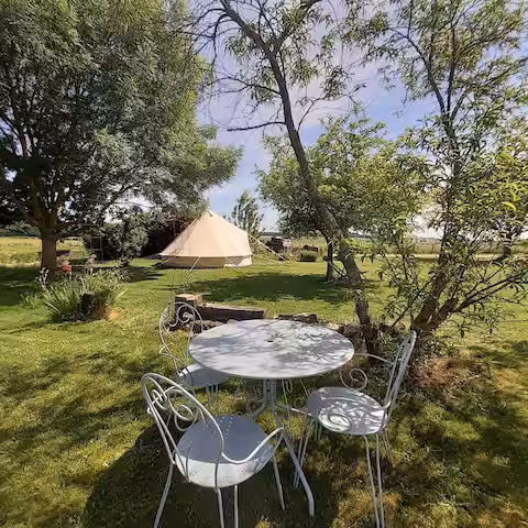 Tente Cosy — Nuit sous les étoiles avec piscine à Côte-d'Or à Nantes — cuisine