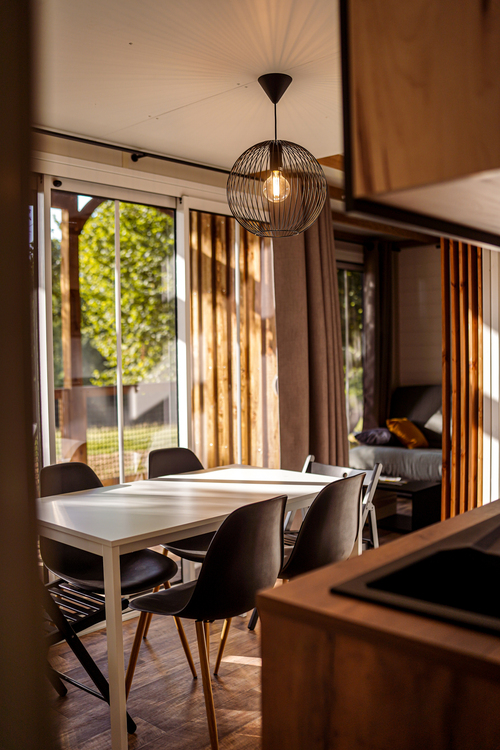 Chalet du Puy Charrier — Chalet avec spa à Puy du Fou à Les Épesses — chambre